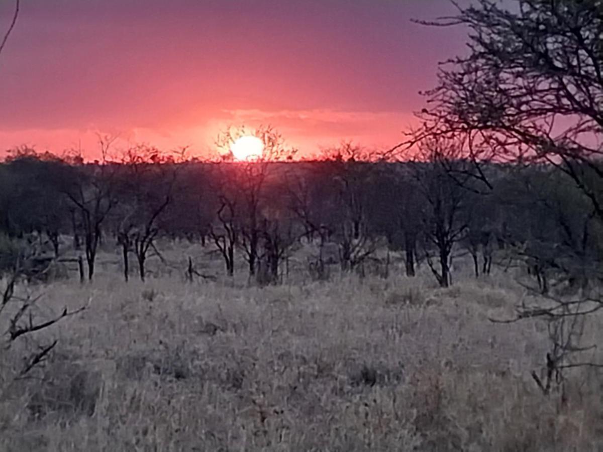 Hotel Serengeti Kamwene Tented Camp Nyabogati Exterior foto