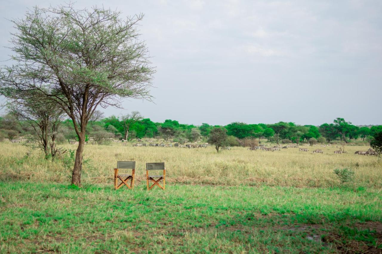 Hotel Serengeti Kamwene Tented Camp Nyabogati Exterior foto