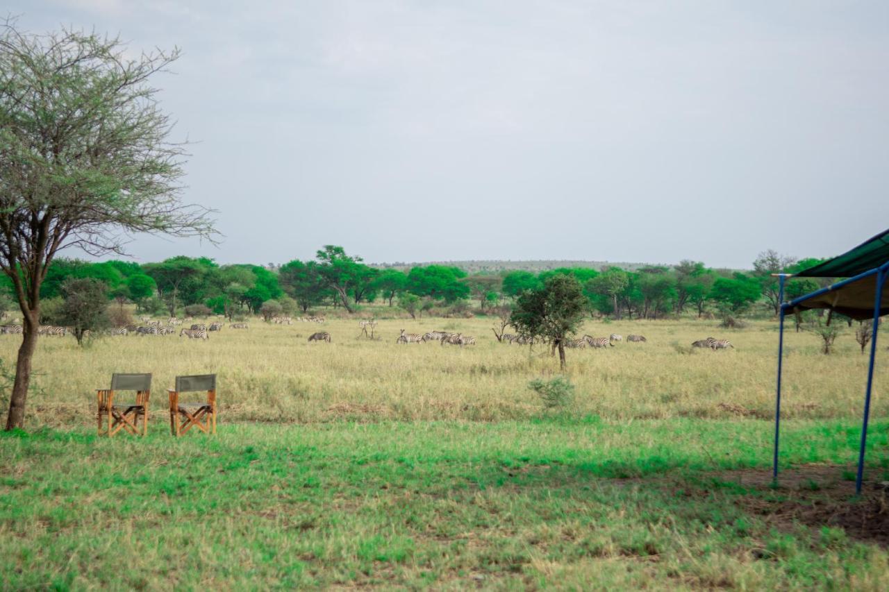 Hotel Serengeti Kamwene Tented Camp Nyabogati Exterior foto